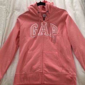 Gap zip up hoodie(brand new)still has the tags on
